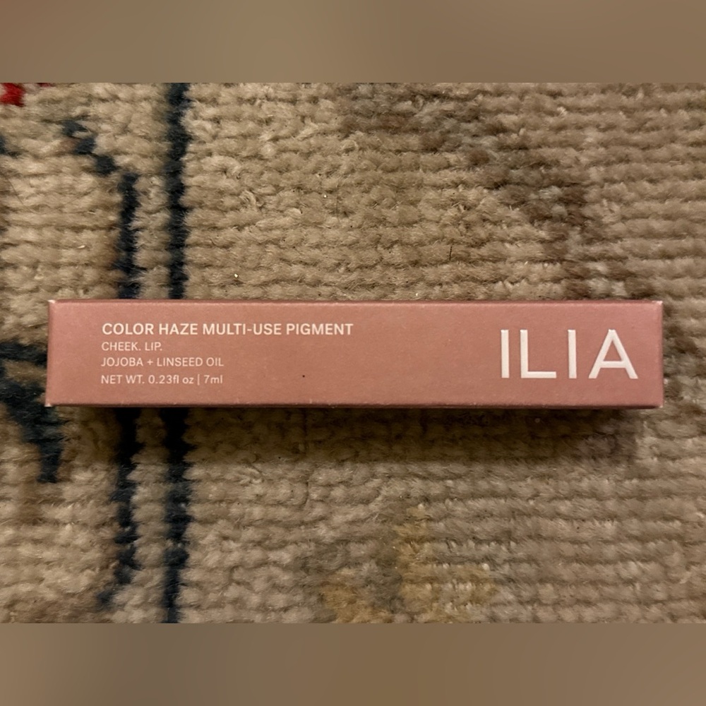 ILIA Color Haze Multi-Use Pigment in Temptation – Brand New